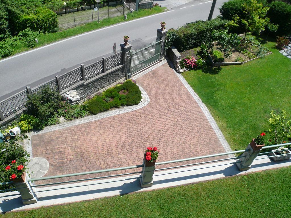 Casa Beatrice Apartment Oliveto Lario Bagian luar foto